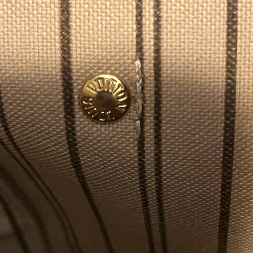 Pre-owned Louis Vuitton Neverfull MM - good condition - Picture 6 of 11